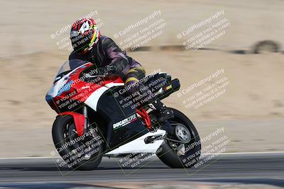 media/Nov-16-2025-Race Pace (Sun) [[8c5fa54630]]/Non Verified Riders (1st 20 Minutes)/2-Turn 10 (1010am)/